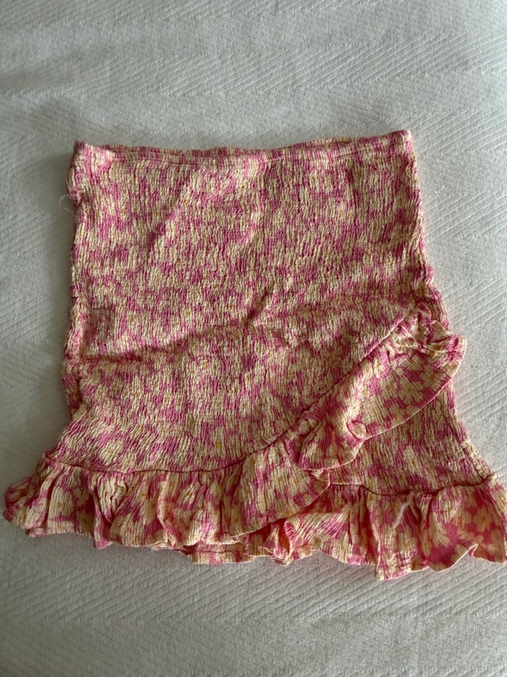 Zara Pink and Cream Textured Floral Ruffle Mini Skirt